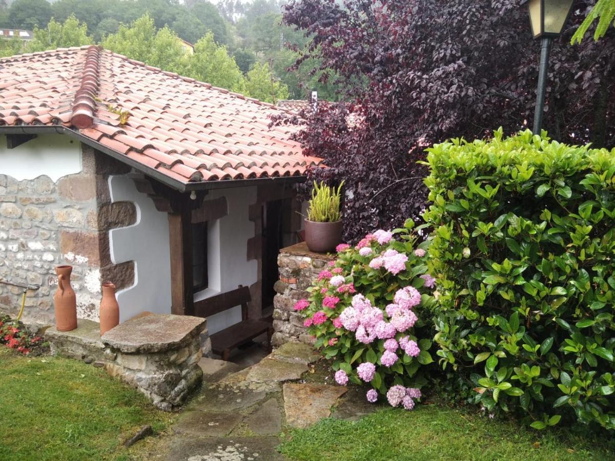 Hdec Hosteria De Castaneda Alojamiento Turistico Puente Viesgo Exterior foto