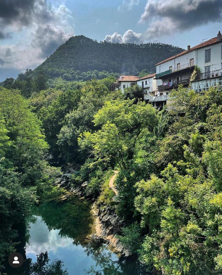 Hdec Hosteria De Castaneda Alojamiento Turistico Puente Viesgo Exterior foto
